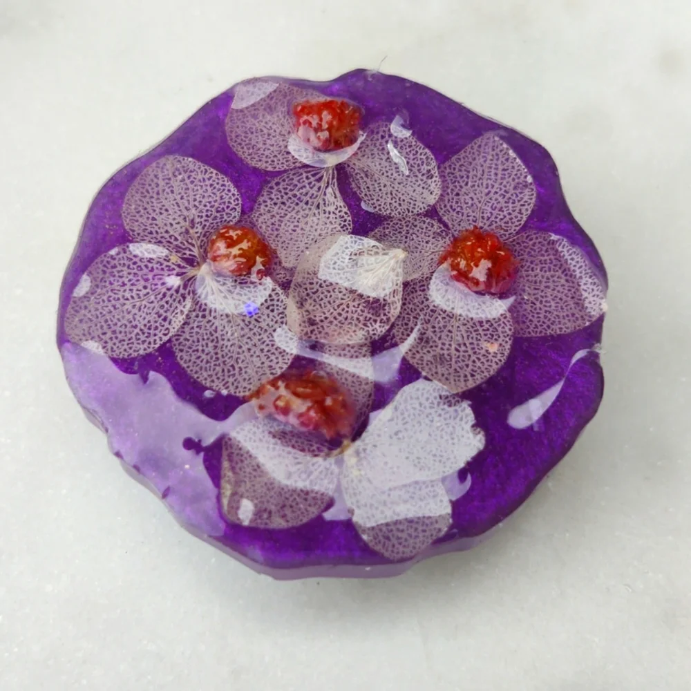 Handmade Purple Dried Flowers Resin Phone Grip